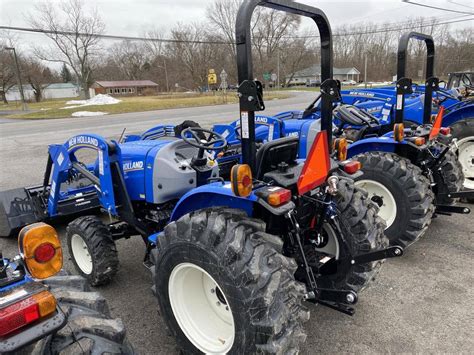 In 1990, Ford sold a majority interest in its farm machinery operations to FIAT, with the agreement that the Ford name be dropped in ten years. . New holland workmaster 35 oil capacity